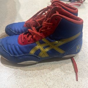 Youth wrestling shoes: ASICS, Jordon Burroughs